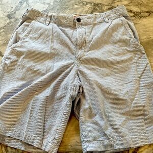 Izod Blue and White Flat Front Shorts, Size 36